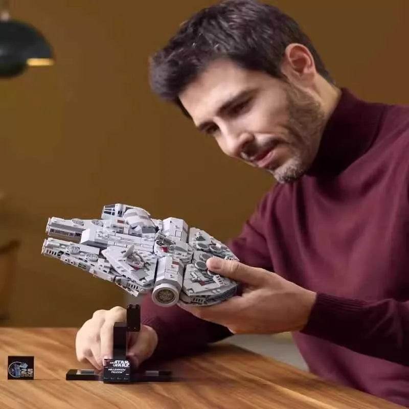 921PCS Boutique Blocks Starshipping For Little Millenniummer - ToylandEU