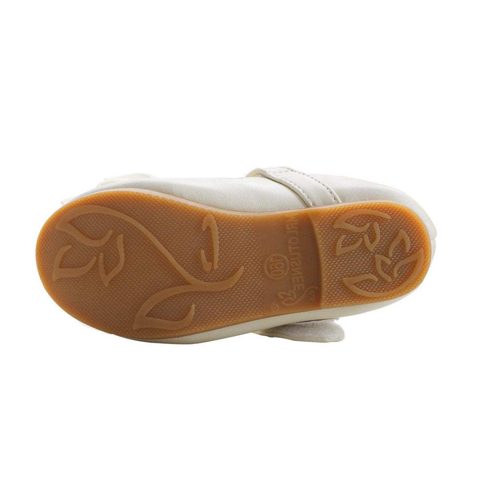 Girls' Pearl Bow Leather Shoes | Comfortable Fit | Easy Everyday Wear | Kids Footwear