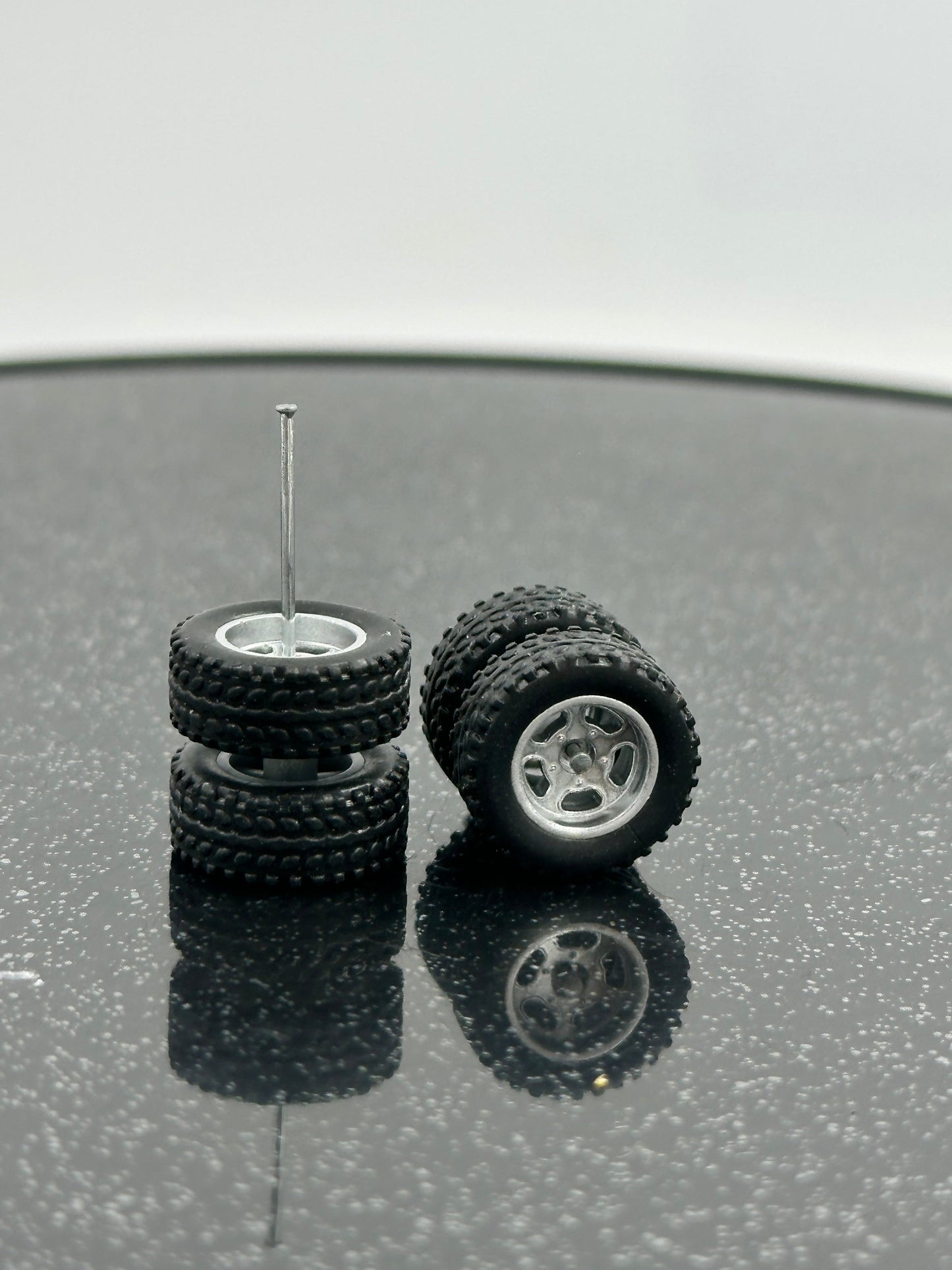 Realistic Drive Rubber Wheels for Diecast Cars One Sixty Four