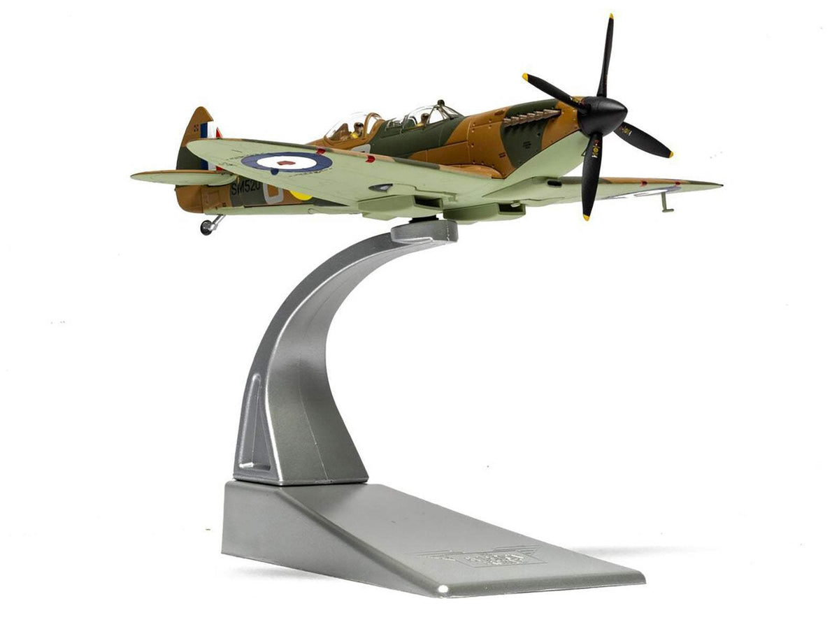 Supermarine Spitfire T.9 Aircraft | 1/72 Diecast Aircraft Model | Corgi | SM520 Spitfires.com Goodwood Aerodrome Series