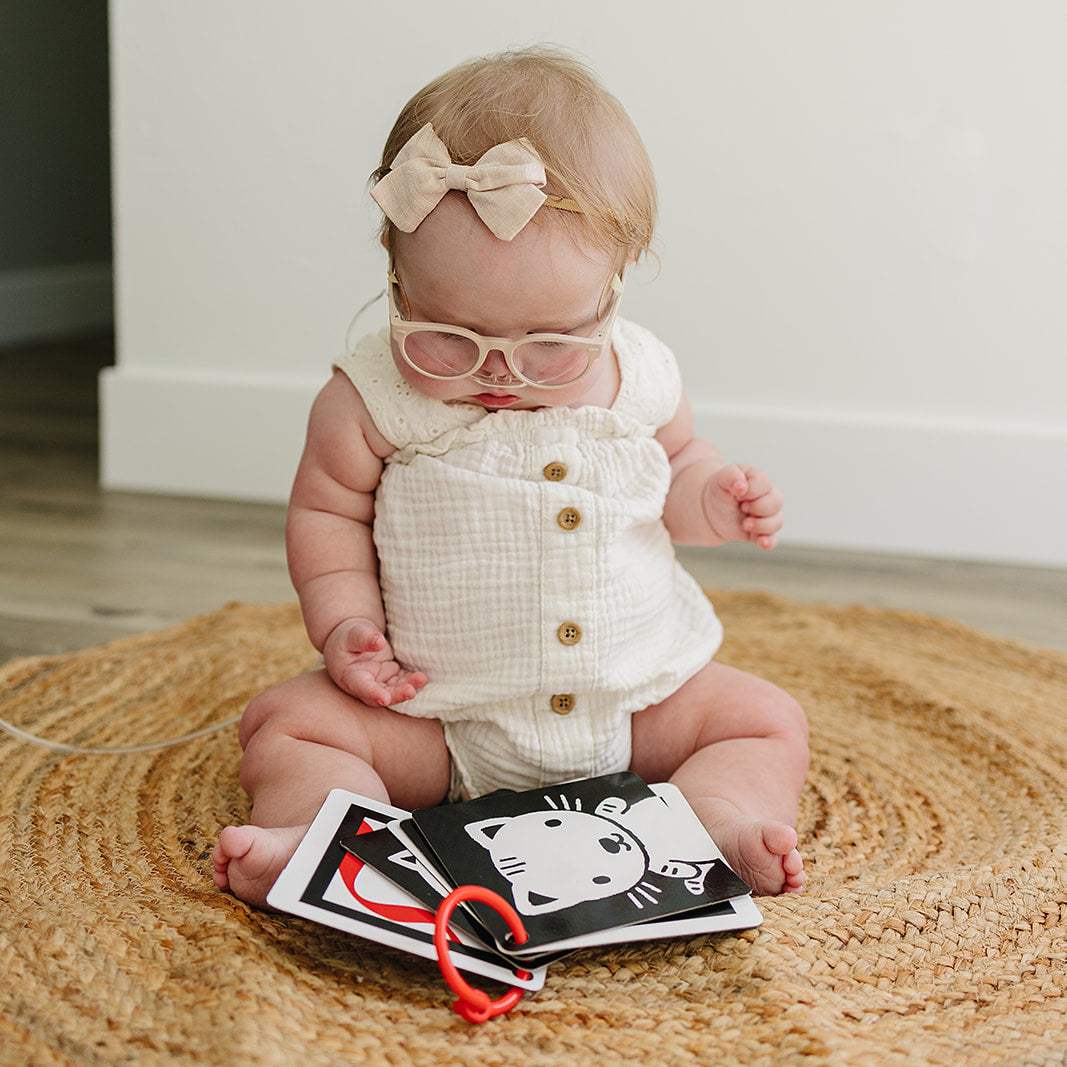 High Contrast Flashcards | Black White Red Patterns | 6 Pack | For Newborns
