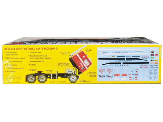 Peterbilt 352 Pacemaker Cabover Tractor | 1/25 Plastic Model Kit | AMT | Coors Series