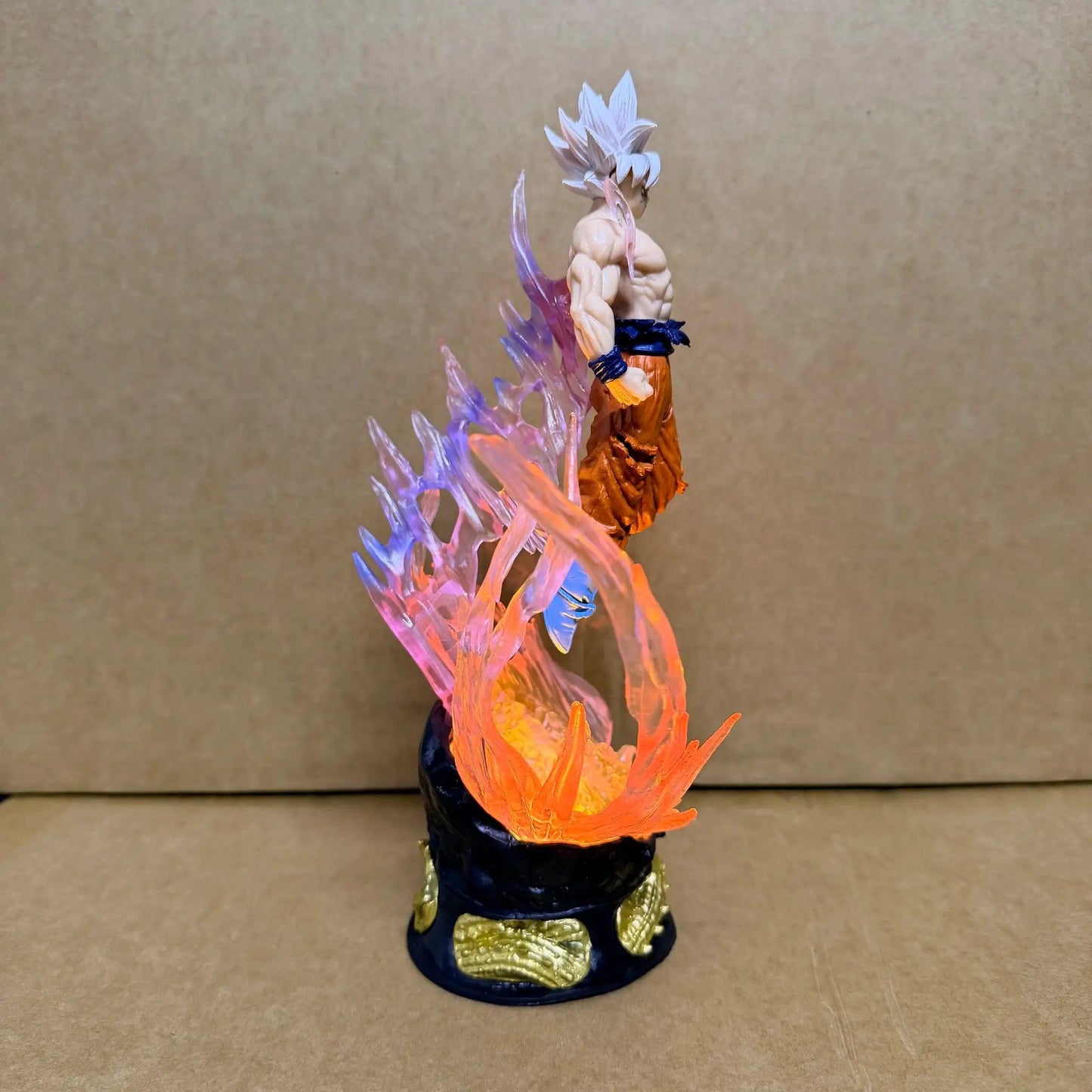  Dragon Ball Goku Ultra Instinct Action Figure 24cm Light -  ToylandEU™