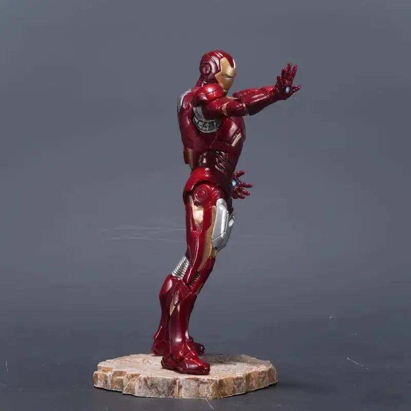  Marvel Action Figures Iron Man Black Panther Desktop Statue -  ToylandEU™