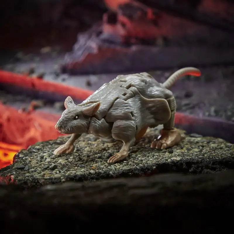 Adaptable Kingdom Legends Rattrap - War for Cybertron Collectible Adaptable - ToylandEU