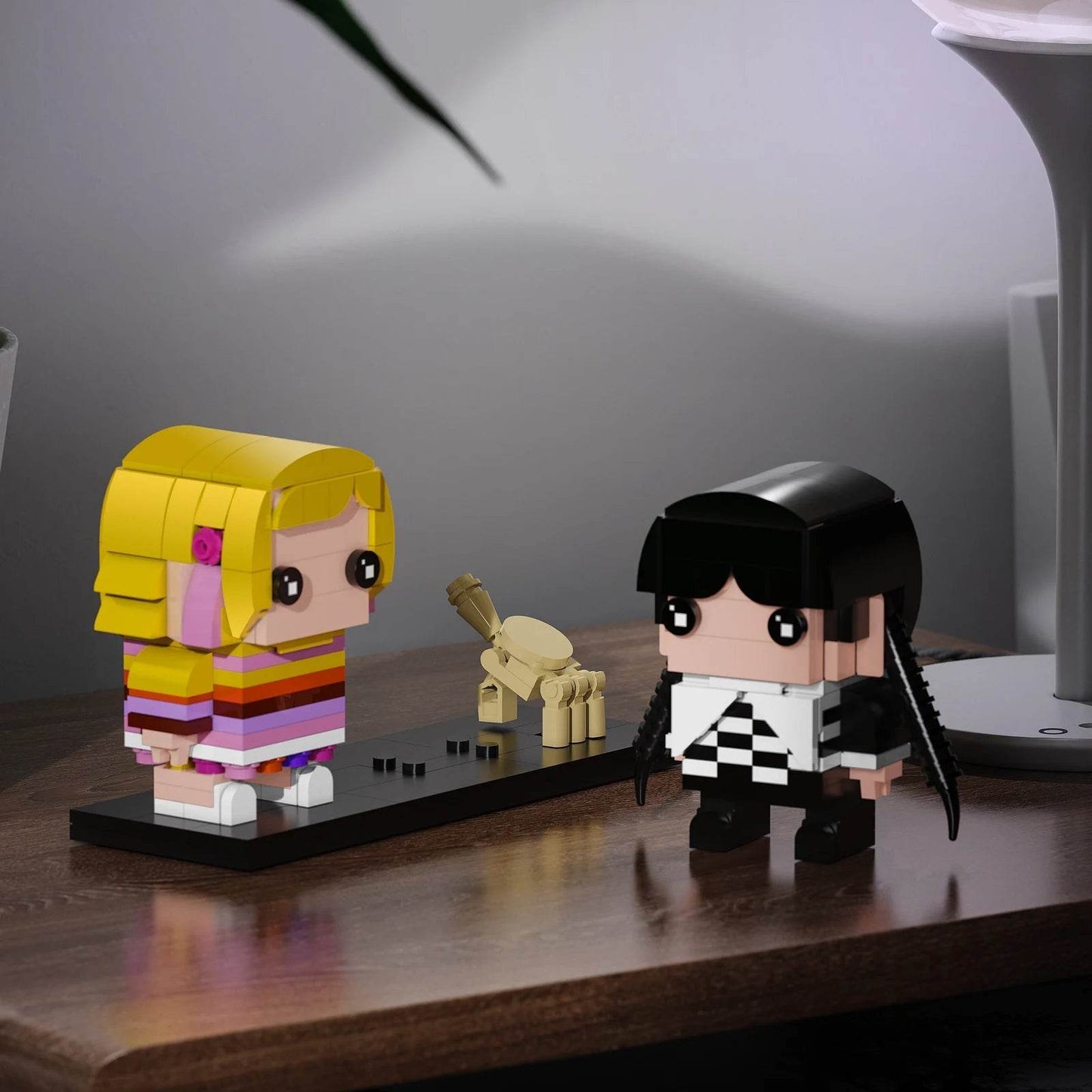 Addams Family Wednesday Brickheadz Halloween Building Set for Kids - ToylandEU