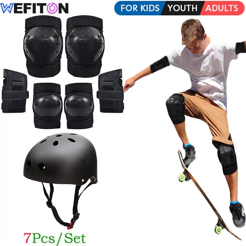Adjustable Protective Gear Set With Helmet And Pads - ToylandEU