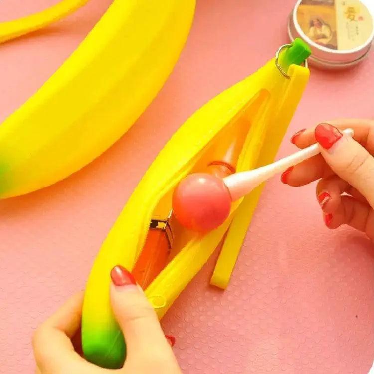  Adorable Banana Silicone Pencil Bag Toyland EU -  ToylandEU™