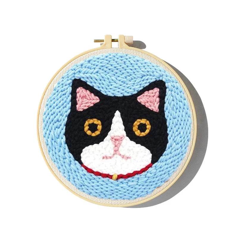 Adorable Cartoon Animal Punch Needle Embroidery Kit for Beginners - Cozy Yarn Craft Set for Home Decoration - ToylandEU
