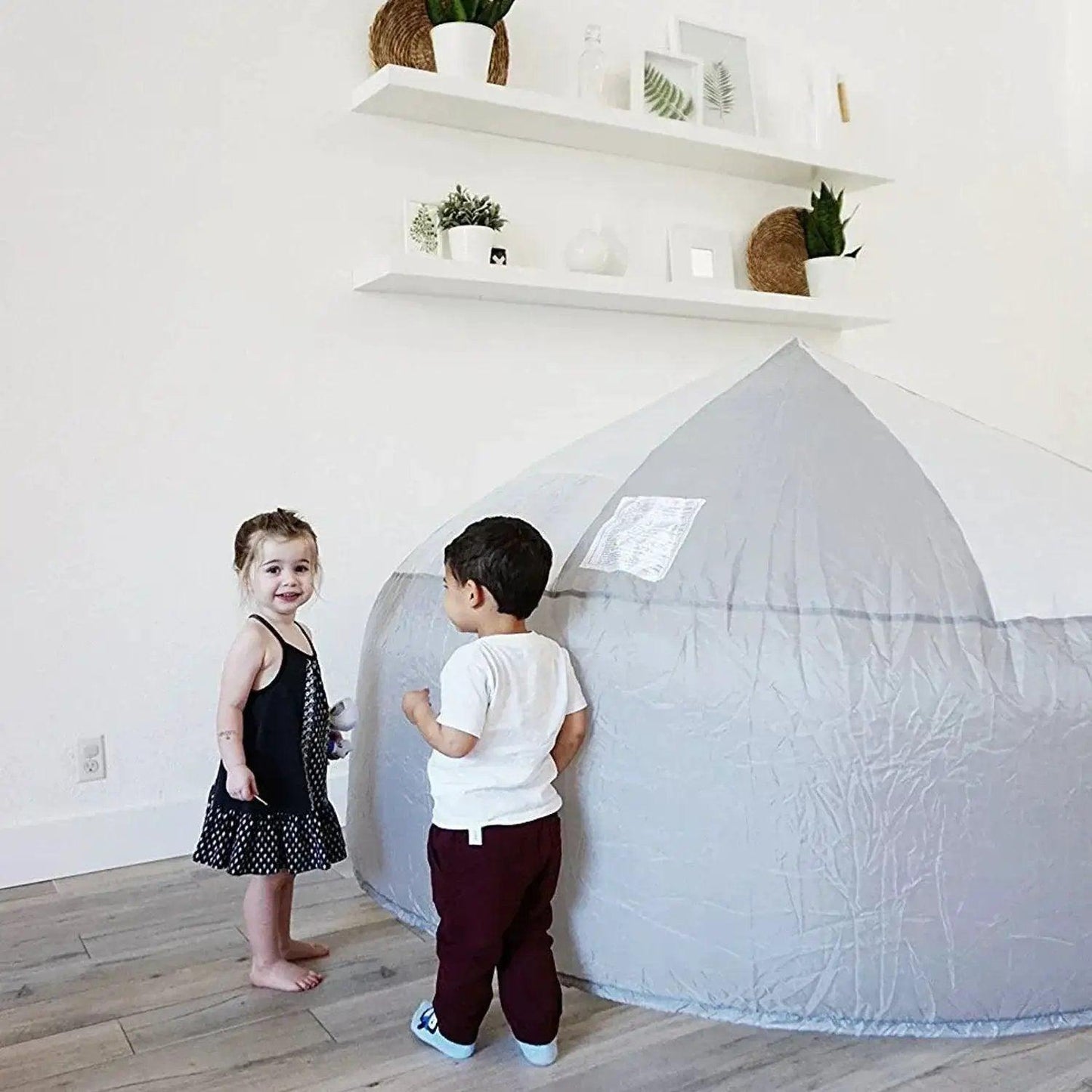  AirFort Mod About Gray Sleek Indoor Inflatable Fort -  ToylandEU™
