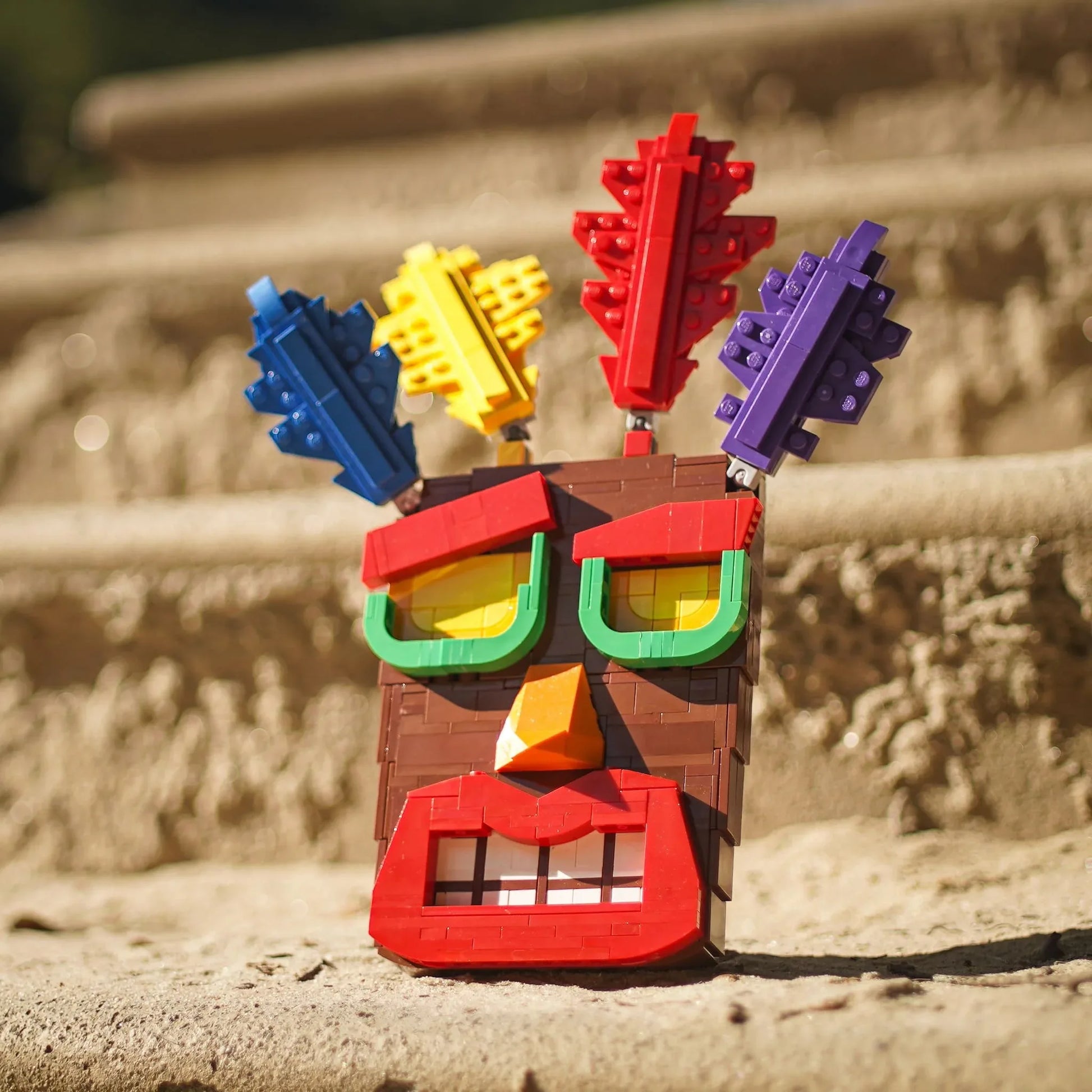 Life Sized Aku Aku Mask With LEGO Bricks Display Stand - ToylandEU
