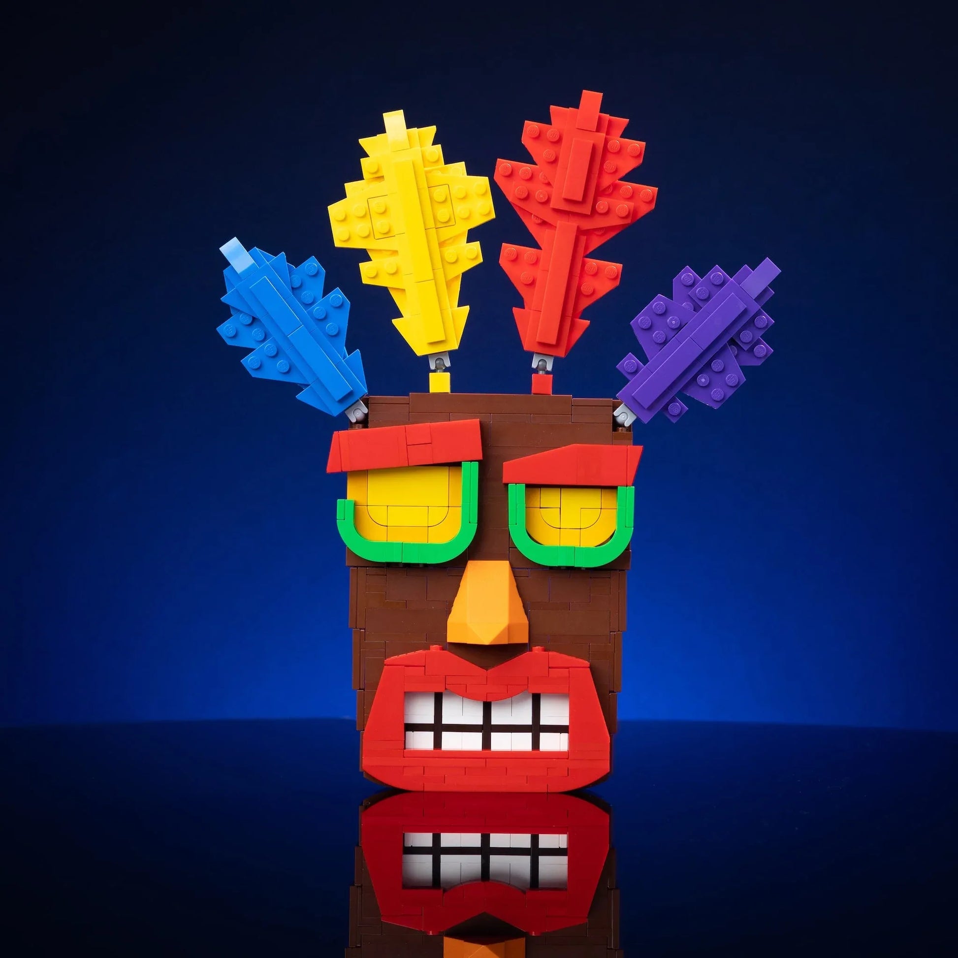 Life Sized Aku Aku Mask With LEGO Bricks Display Stand - ToylandEU
