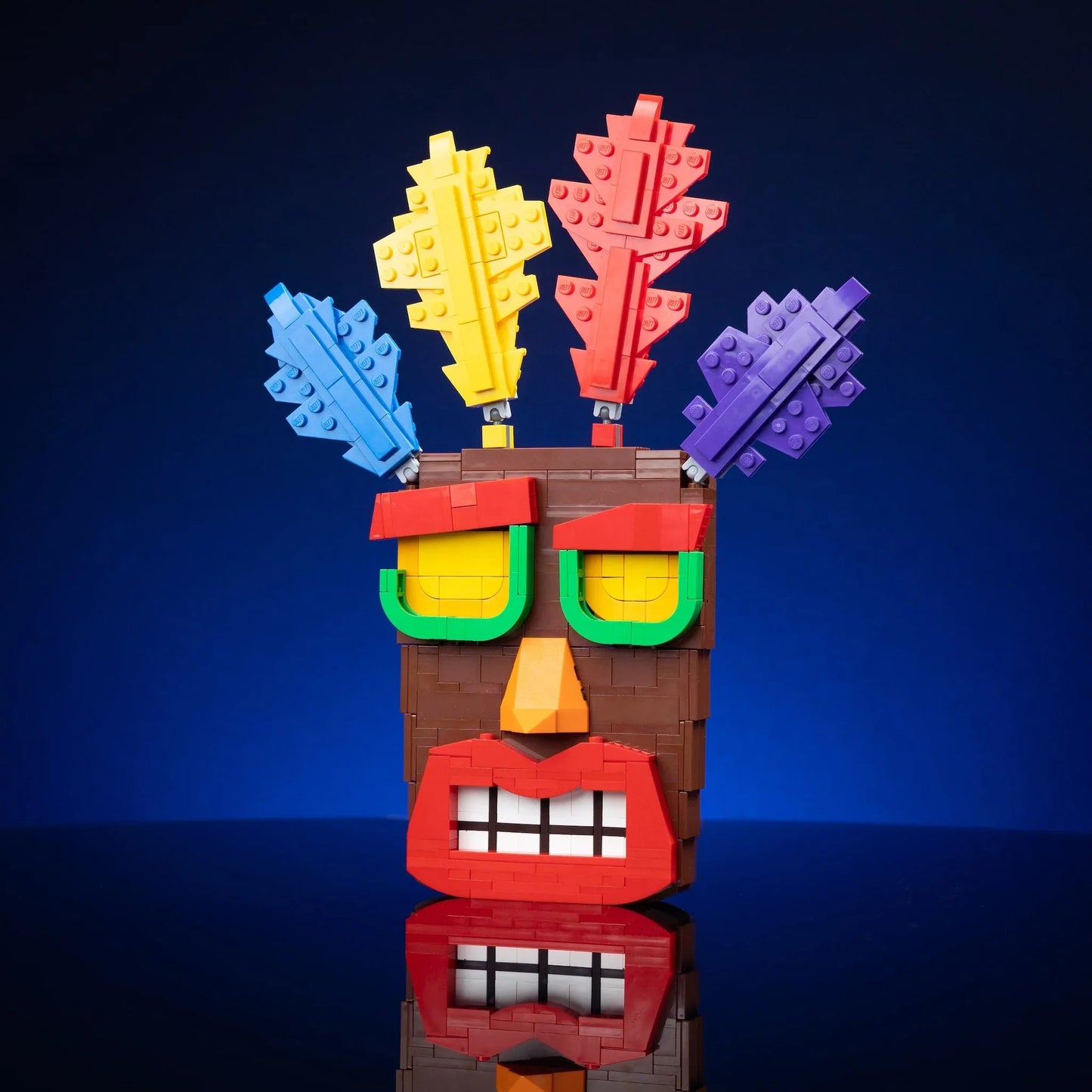 Life Sized Aku Aku Mask With LEGO Bricks Display Stand - ToylandEU
