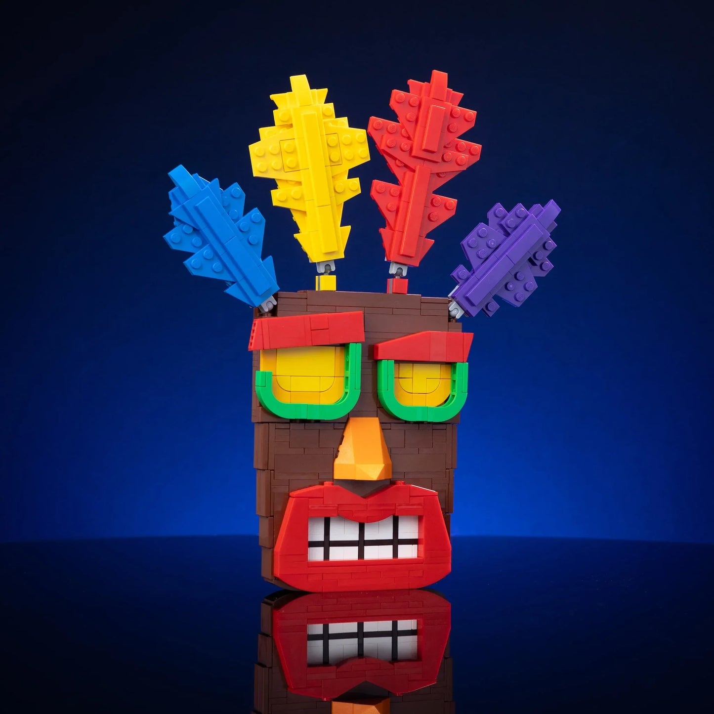 Life Sized Aku Aku Mask With LEGO Bricks Display Stand - ToylandEU