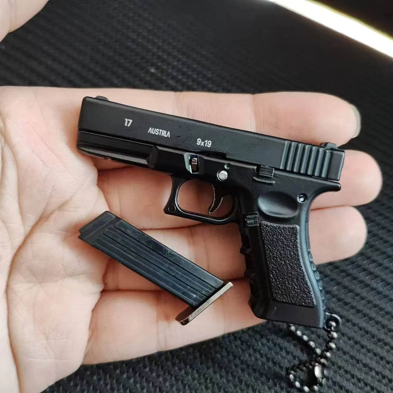 Alloy Pistol Model 1:3 Mini 1911 Toy Keychain Pendant Gift - ToylandEU