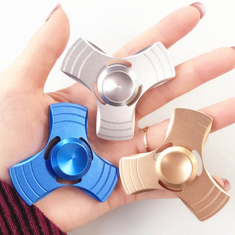 Aluminum Alloy Hand Spinner Trefoil Finger Spinner Toys - ToylandEU