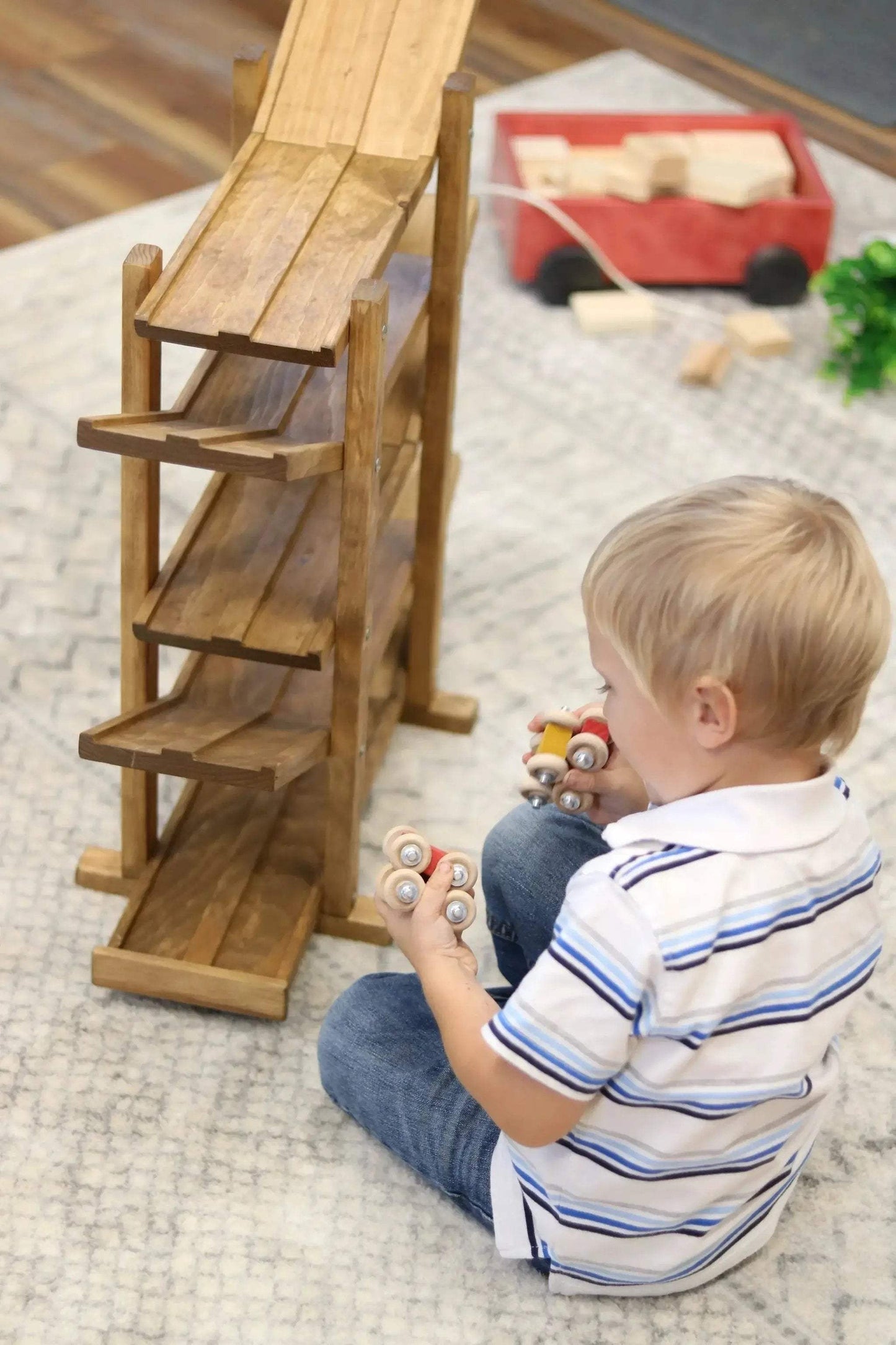 Amish-Made, Handcrafted Wooden Car Roller Racetrack Action Toy - ToylandEU