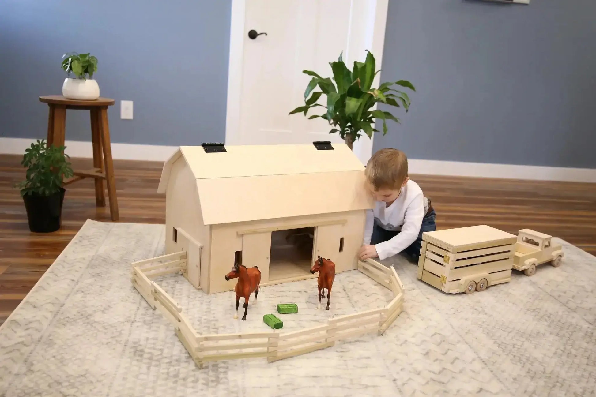 Amish-Made Large Wooden Hip-Roof Barn Toy, Unfinished - ToylandEU