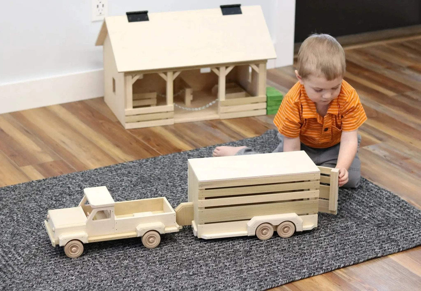 Amish-Made Wooden Pickup & Horse Trailer Toy Set, Unfinished - ToylandEU