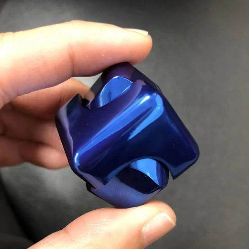 Anti-Anxiety Metal Cube Spinner: Compact Stress-Relief Toy for All Ages - ToylandEU