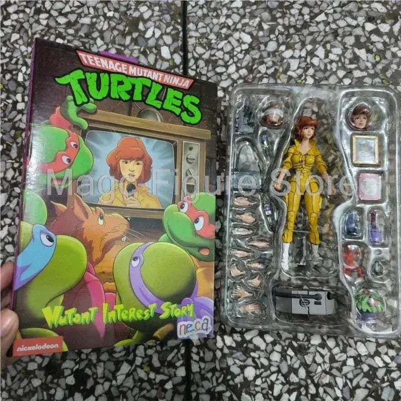 April O'Neil Action Figure NECA Collectible Toy 18cm - ToylandEU