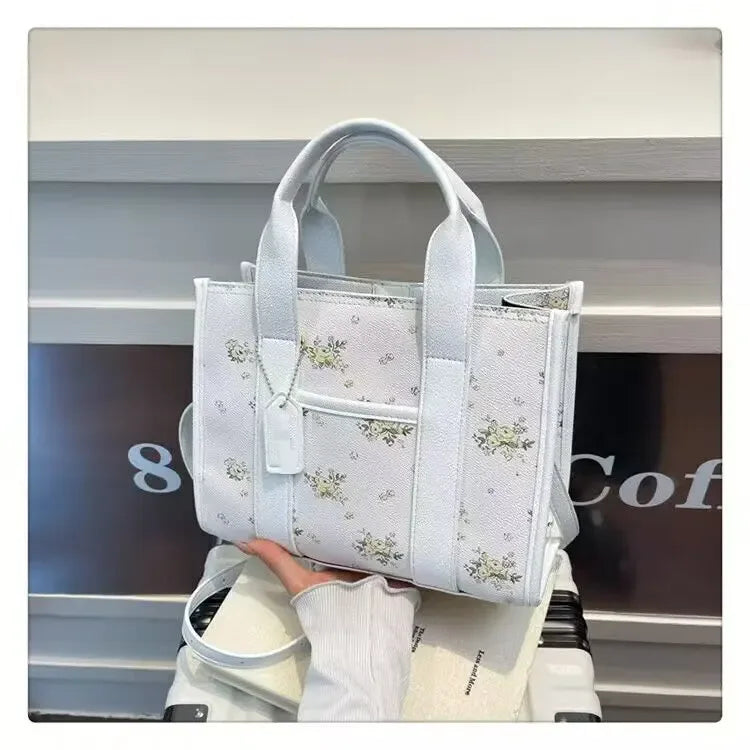 Artisan Tote Bag With Hand-Painted Design, Spacious And Lightweight - ToylandEU