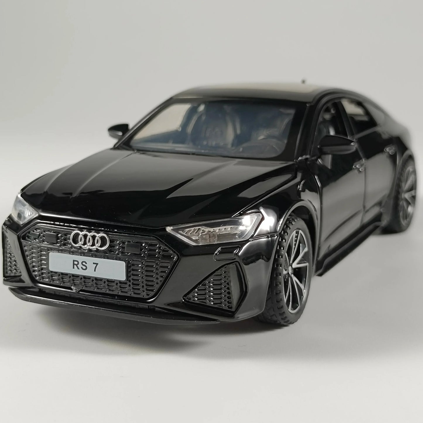 Audi RS7 1:32 Diecast Metal Model With Sound And Light - ToylandEU