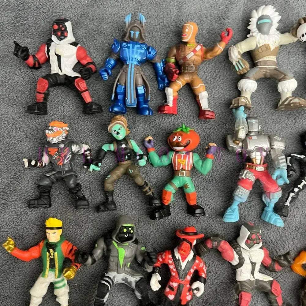  Authentic PVC Figure Fortress 6cm Weapons Toyland EU -  ToylandEU™