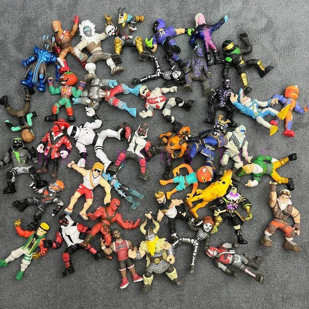  Authentic PVC Figure Fortress 6cm Weapons Toyland EU -  ToylandEU™