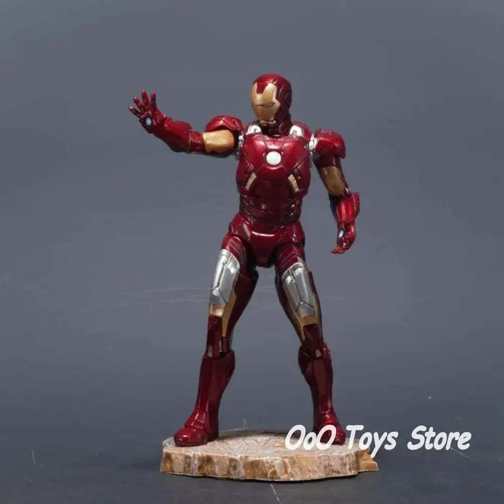  Avengers Figure Black Panther Iron Man Deluxe Statue -  ToylandEU™