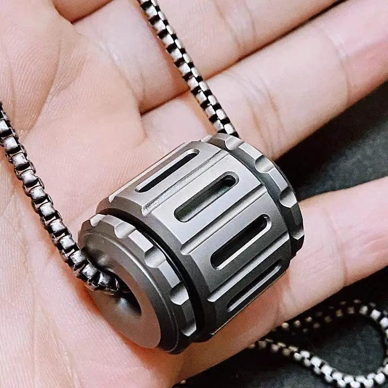  B.M War Hammer EDC Knife Pendant Fingertip Gyro Pendant Adult Fidget Toy Paracord Rope Decompression Toys Edc Titanium Accessory -  ToylandEU™