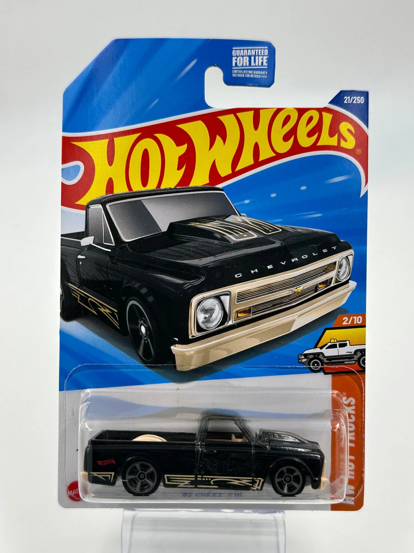 Hot Wheels American Power 1:64 Diecast Assorted (Ford, Chevy, Dodge, Mustang, Corvette, GMC, Jeep, Merc, Camaro) - ToylandEU