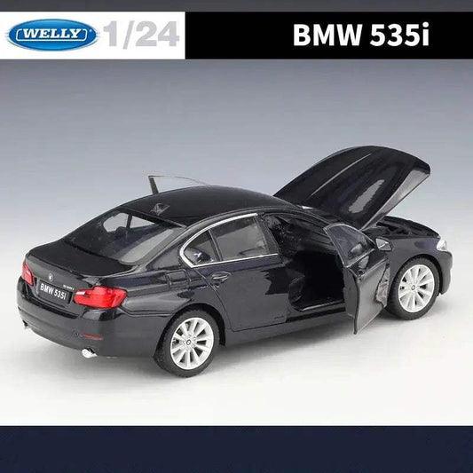 BMW Diecast Car Model 1 24 Alloy Premium Detail Collectible - ToylandEU