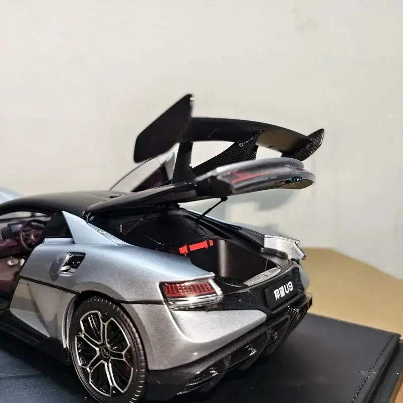 BYD Diecast U9 1 18 Scale Car Model Collectors Edition - ToylandEU
