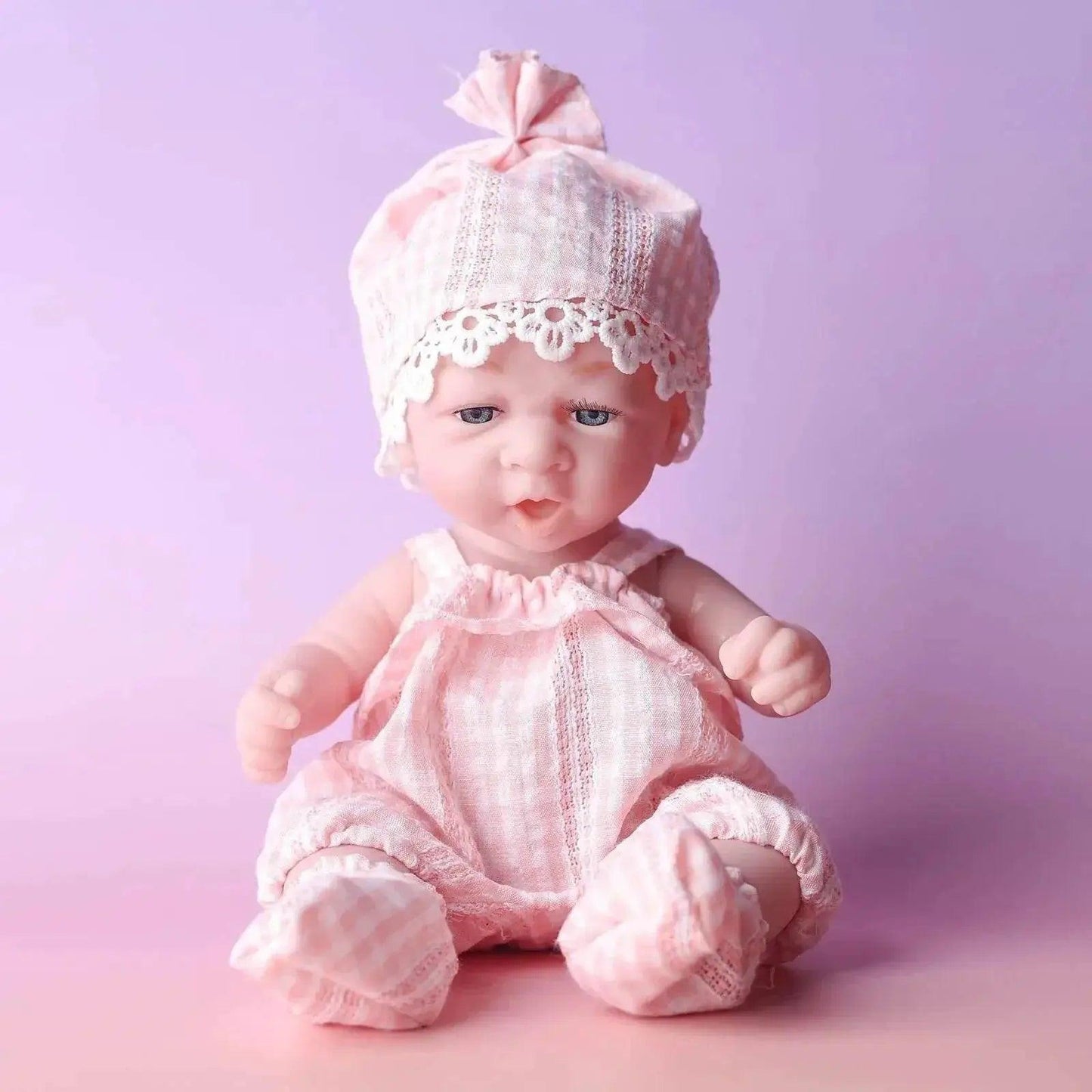  11Inches Realistic Simulation Newborn Baby Dolls with Pink Hat and Clothes for Girl's Birthday Gift -  ToylandEU™