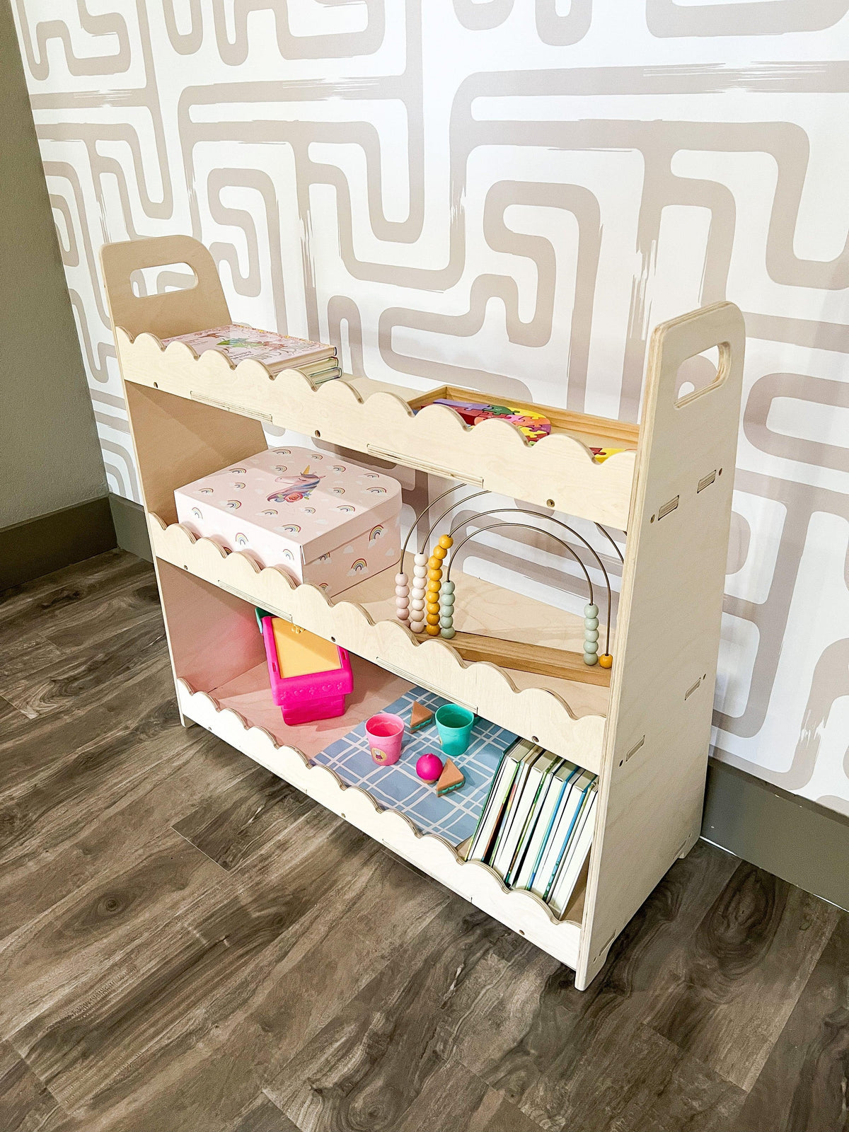 Baltic Birch Toy Shelf | Scalloped | Toylandeu™