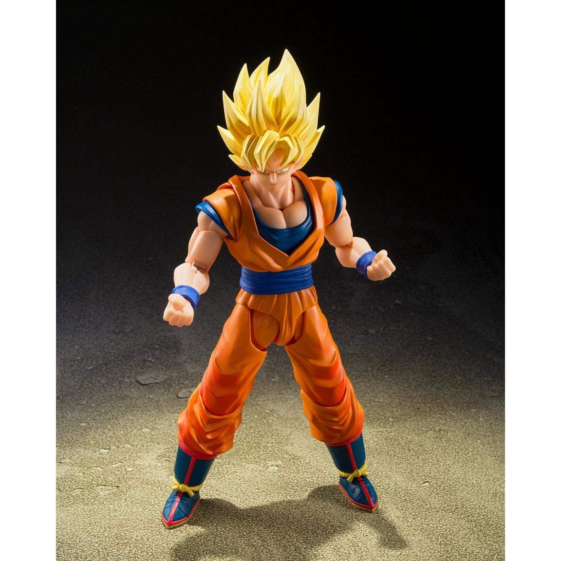 Action Figure | Super Saiyan Goku | S.H. Figuarts Line | 7.9 Inch Collectible