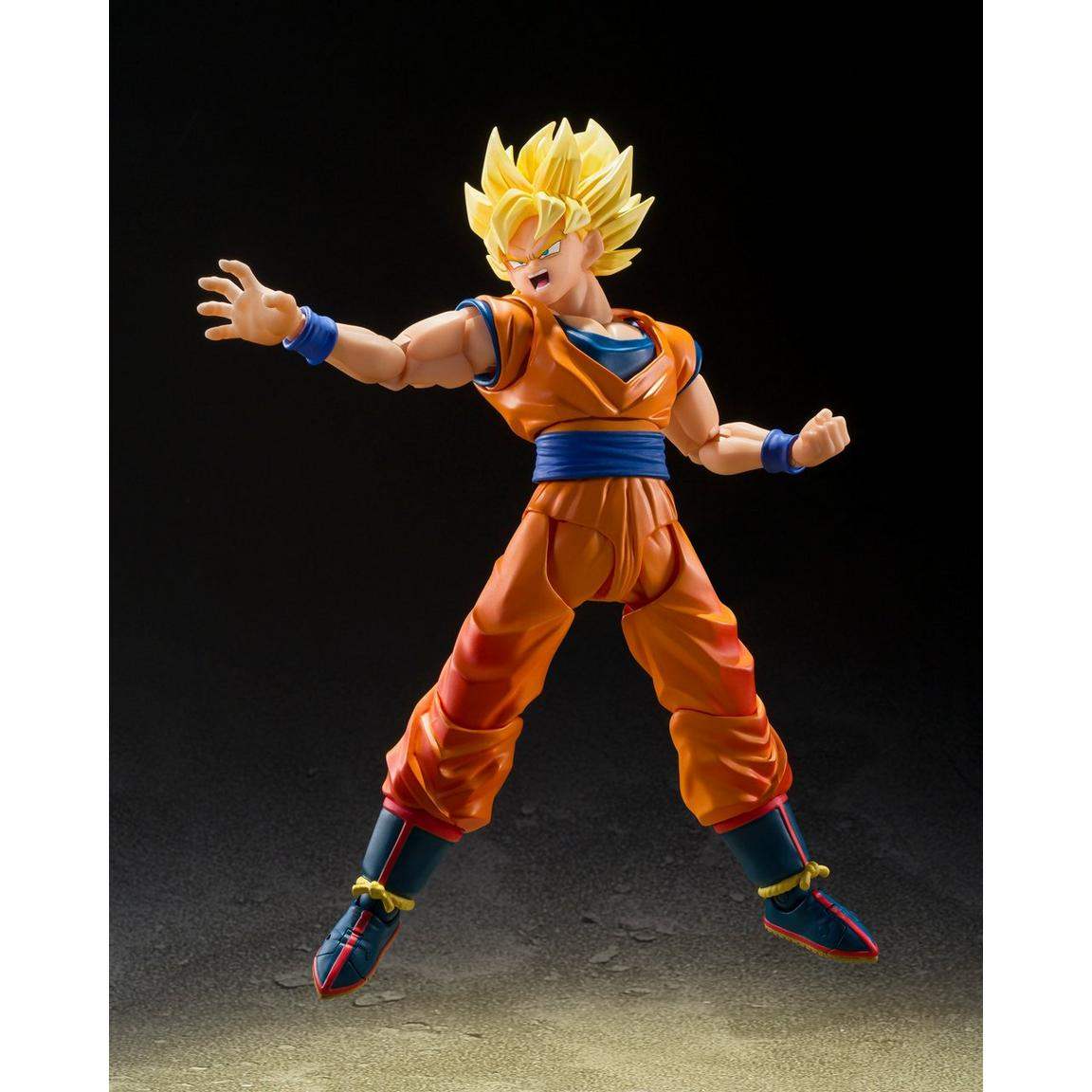 Action Figure | Super Saiyan Goku | S.H. Figuarts Line | 7.9 Inch Collectible
