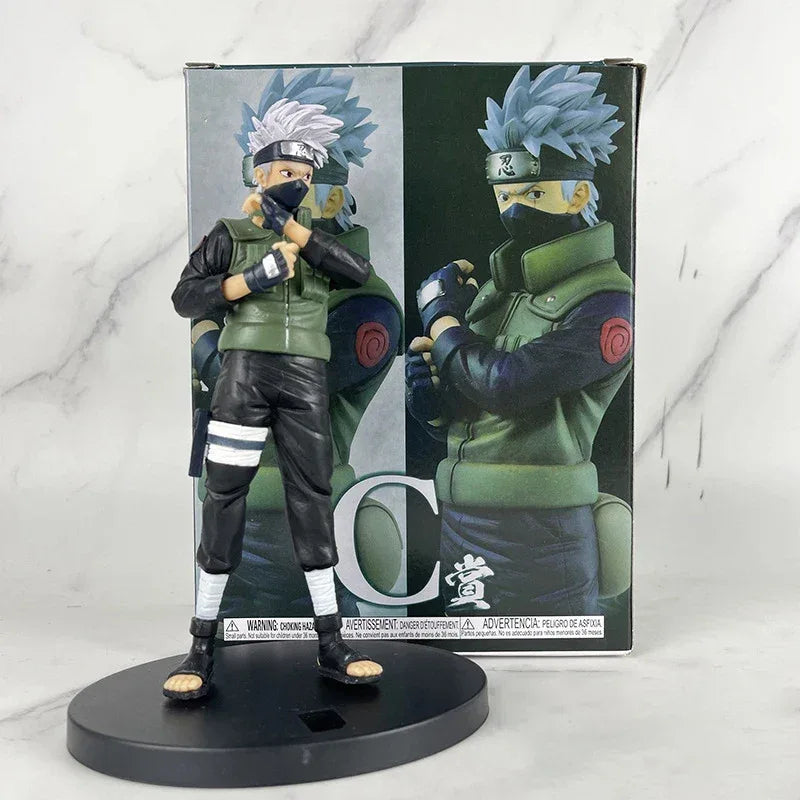 Bandai Naruto PVC Action Figures Sasuke Kakashi Minato Set Collectible - ToylandEU