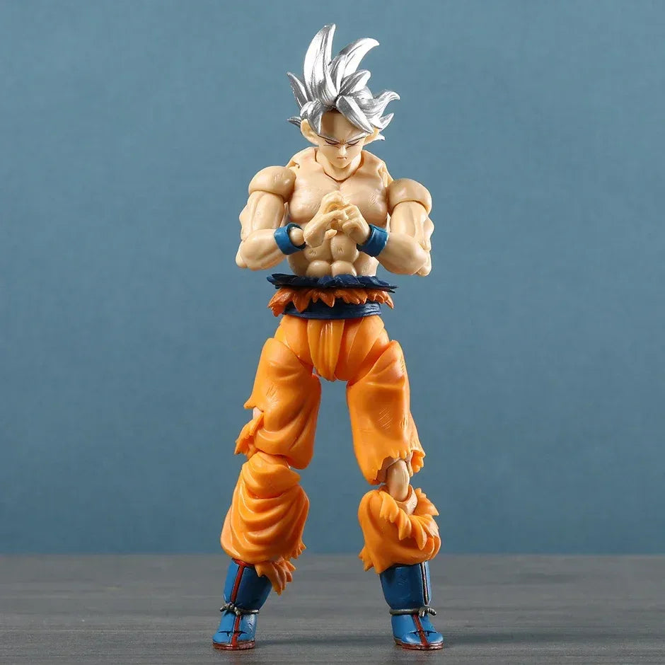 Bandai SHF Dragon Ball Son Goku Ultra Instinct PVC Figure 16.5 Cm Silver Hair Articulated Model - ToylandEU