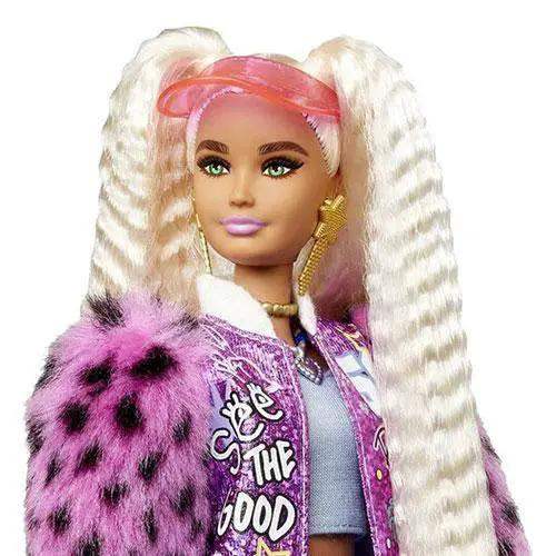 Barbie Extra Doll With Bold Fashion And Pet Companions - ToylandEU