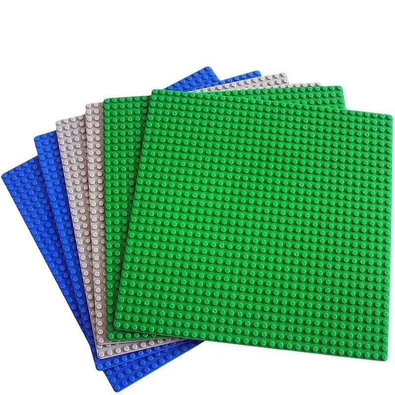 Base Plates | 32x32 & 16x16 Compatible Building Kit | Toylandeu™