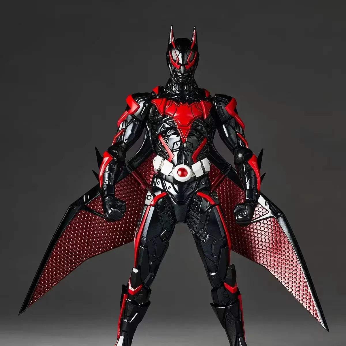  Batman Beyond One Twelfth Scale Revoltech PVC Figure -  ToylandEU™