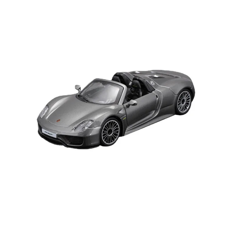 Bburago 1:24 Diecast Car Premium Alloy Collectible - ToylandEU