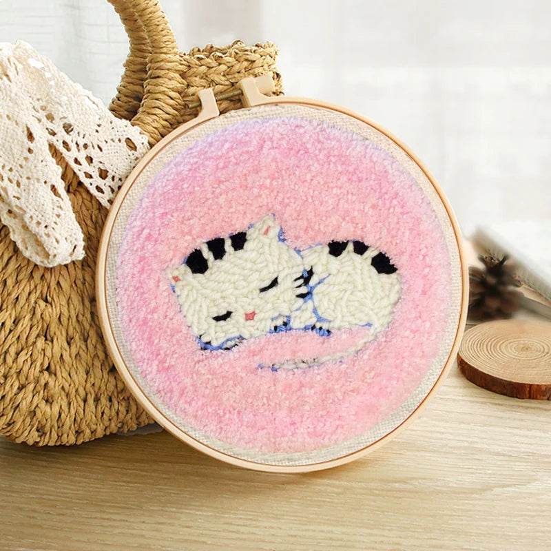 Beginner's Punch Needle Embroidery Kit - 20x20cm DIY Craft with Hoops and Animal Patterns - ToylandEU
