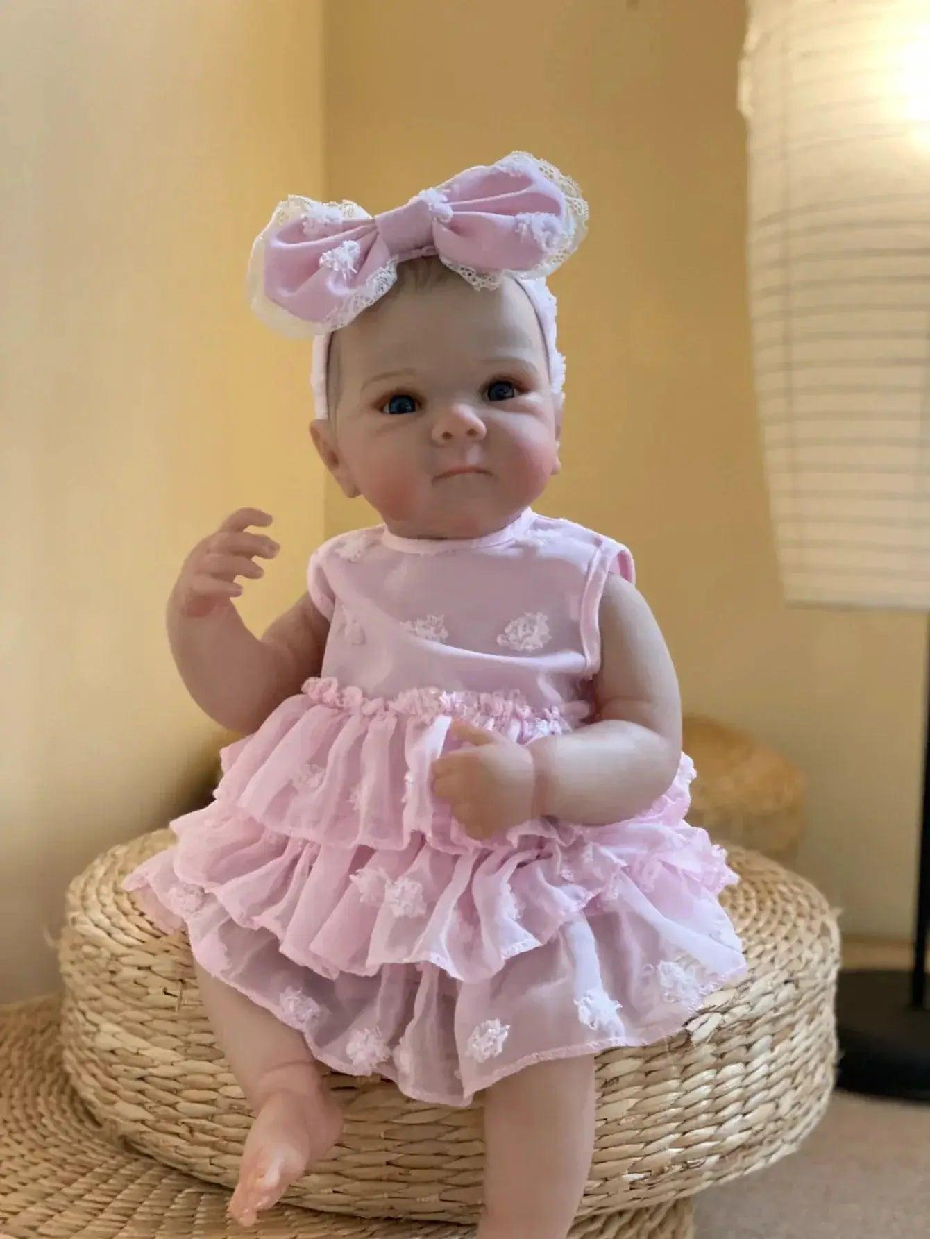  Bettie 18" Lifelike Silicone Reborn Baby Doll with Painted Hair - Bebe  -  ToylandEU™