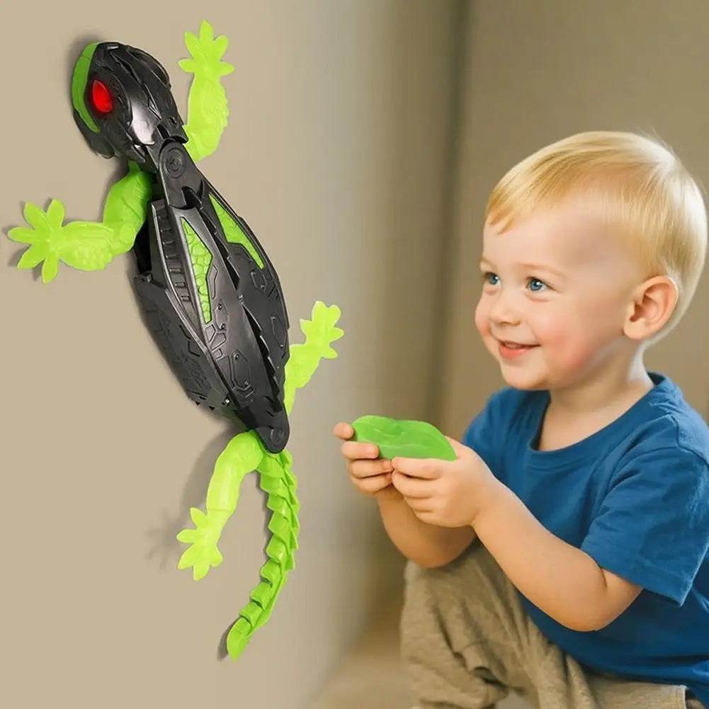Bionic Remote Control Wall Climbing Toy Lizard For Children - ToylandEU