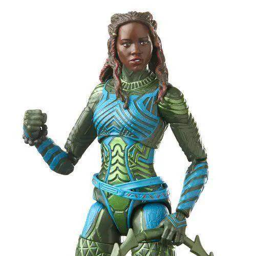 Black Panther 6 Inch Marvel Legends Figure With Swappable Hands - ToylandEU