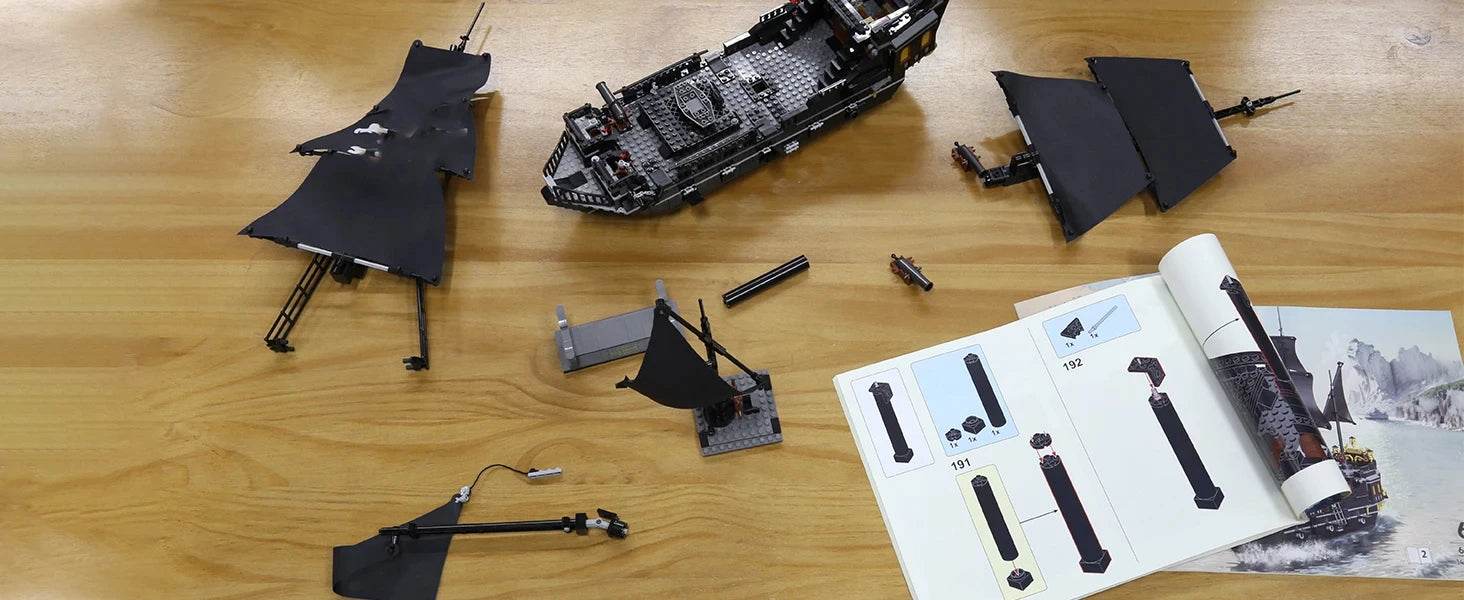 Black Pirate Ship Building Blocks Ghost Boat Model Assembly - ToylandEU