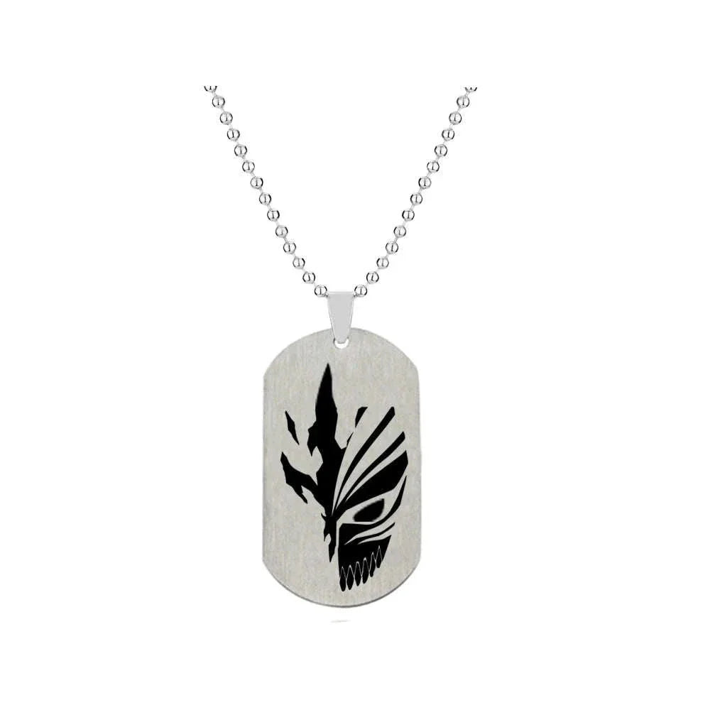 Bleach Ulquiorra Cifer Mask Anime Necklace Fashion Broken Masks Pendant Metal Choker Necklace